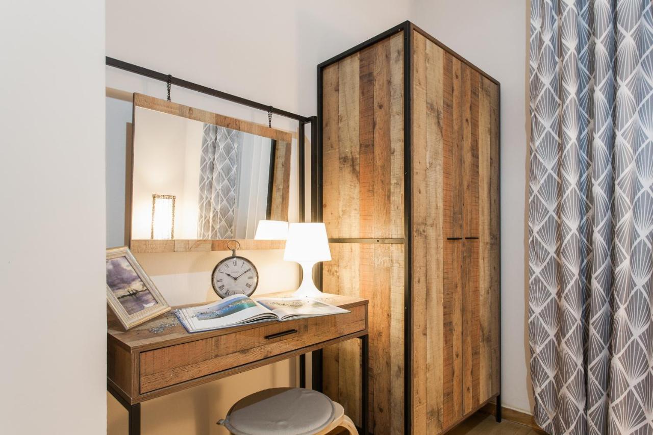 Syntagma Private Sweet Safe Double Rooms With Shared Bathroom 雅典 外观 照片